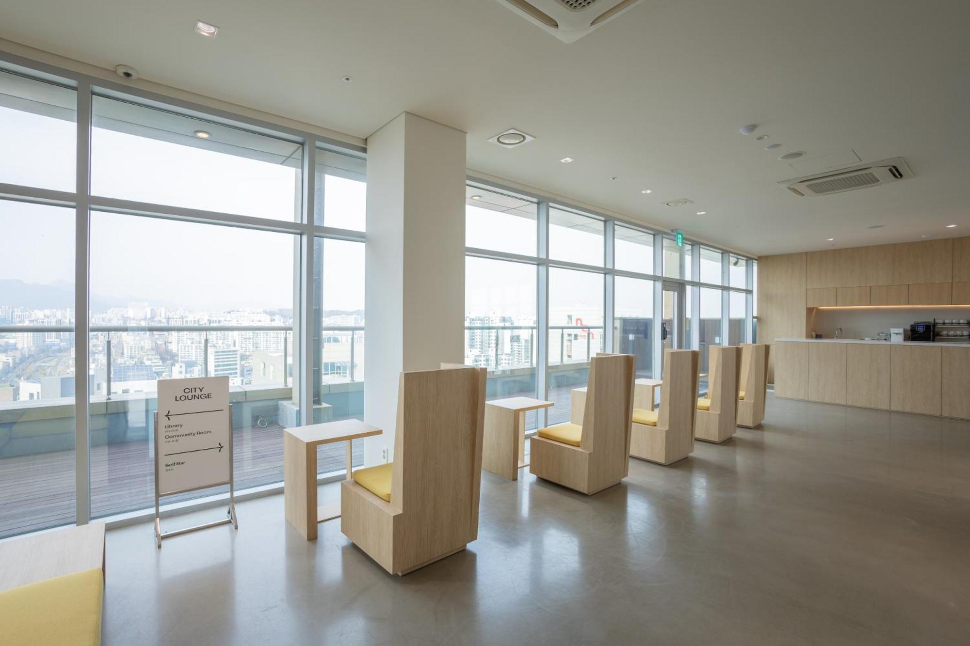 Mangrove Sinseol ソウル特別市