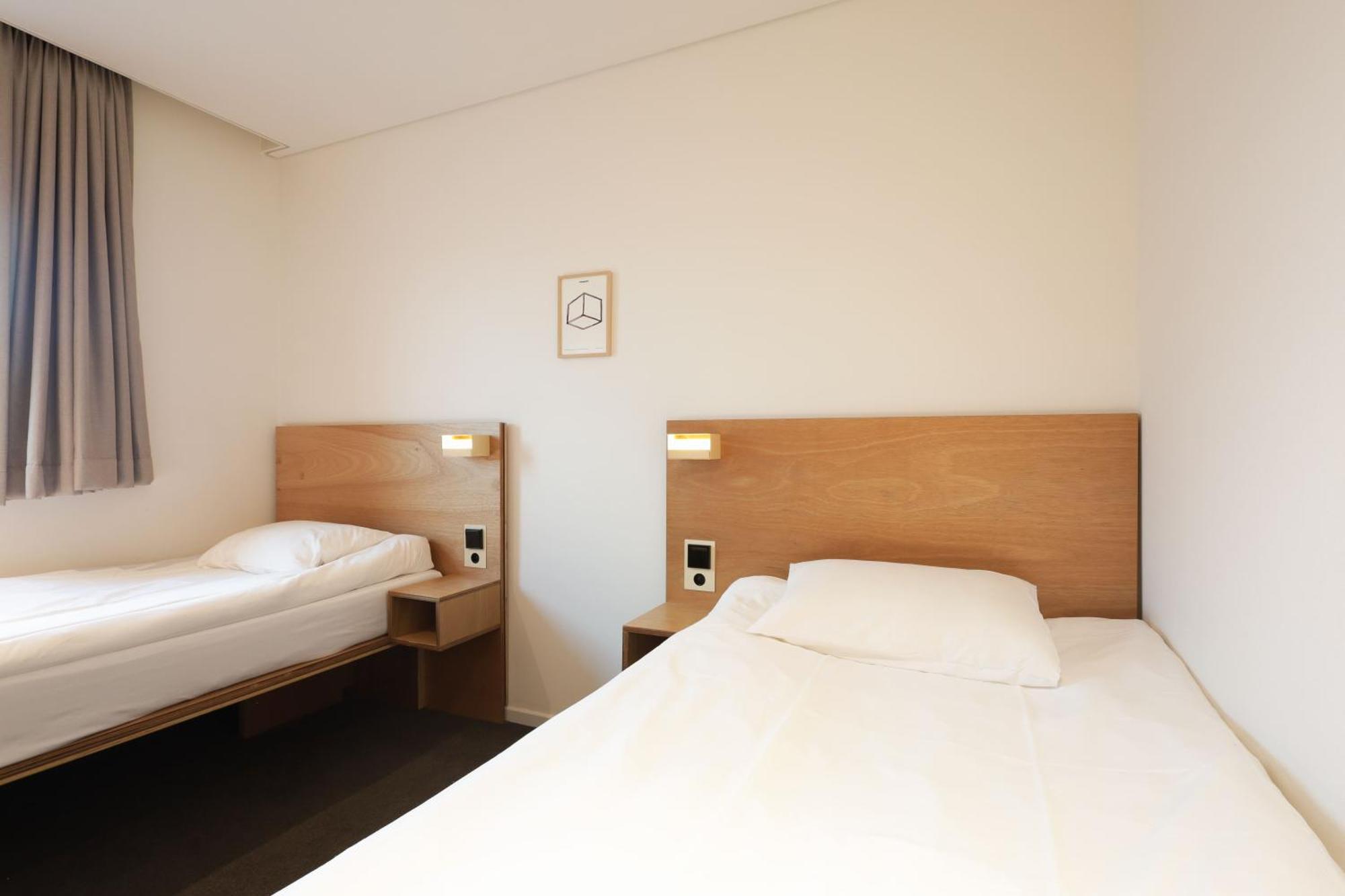 Mangrove Sinseol 3* Seoul