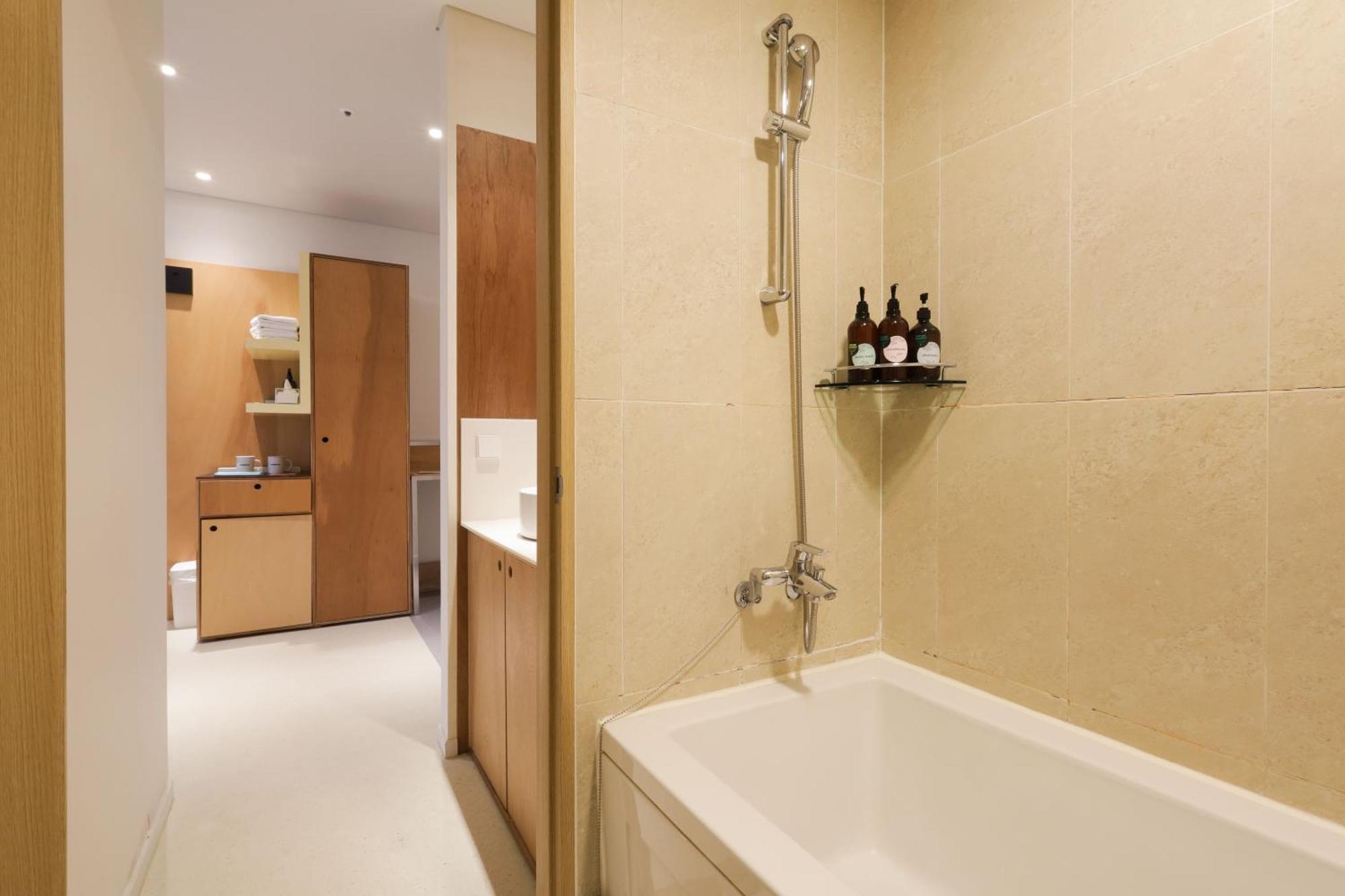 Mangrove Sinseol Hotel Seoul